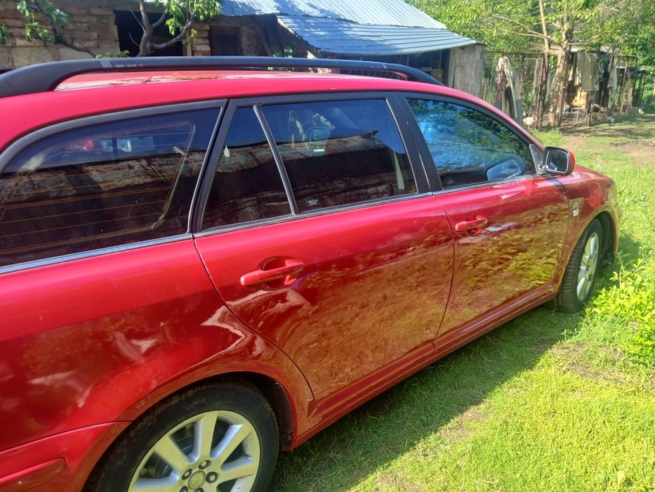 Vand toyota avensis