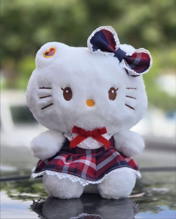 Плюшени играчки Кити Куроми, Hello Kitty Kuromi Melody 30см, плюшена