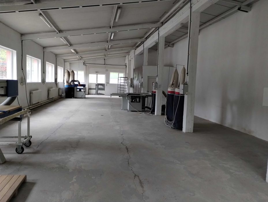 Дава се под наем Промишлена сграда в Троян - 1100 кв.м за 2600 € - Снимка #11