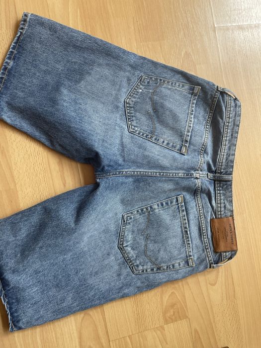 Три чифта мъжки къси панталони