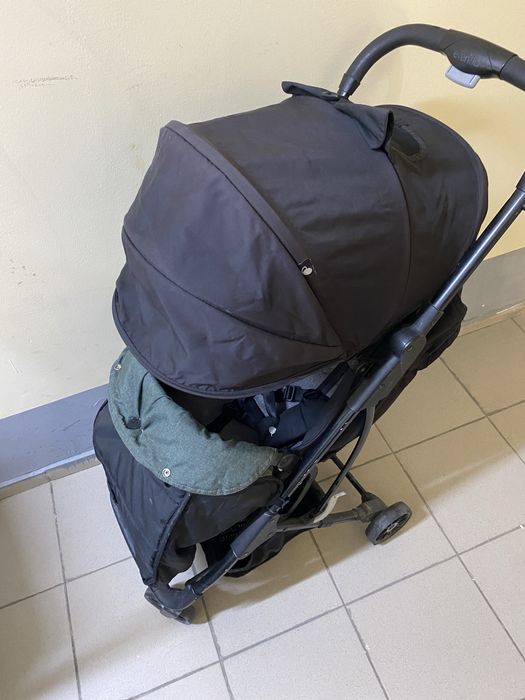 Продам коляску прогулочную, летняя