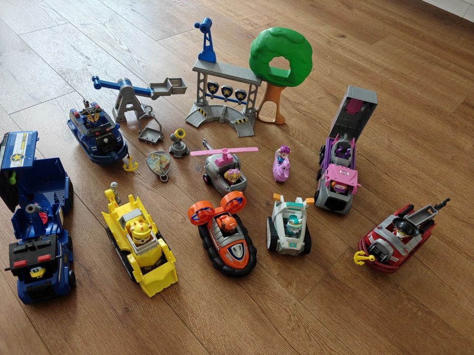 Paw Patrol / Patrula Catelusilor