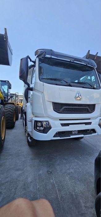 Автосамосвал SINOTRUK Homan-M76×4-15 тон