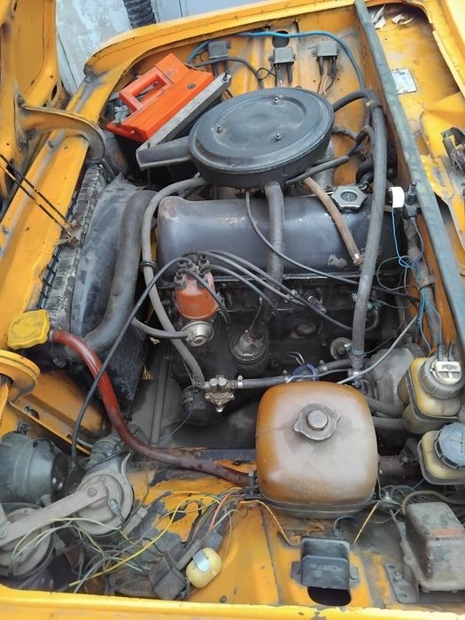 Автомобиль ВАЗ-21063