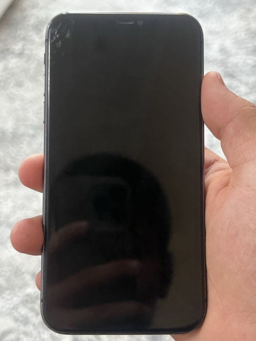 Iphone 11 sotiladi