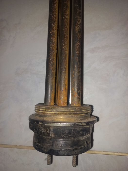 Водонагреватель  электрический