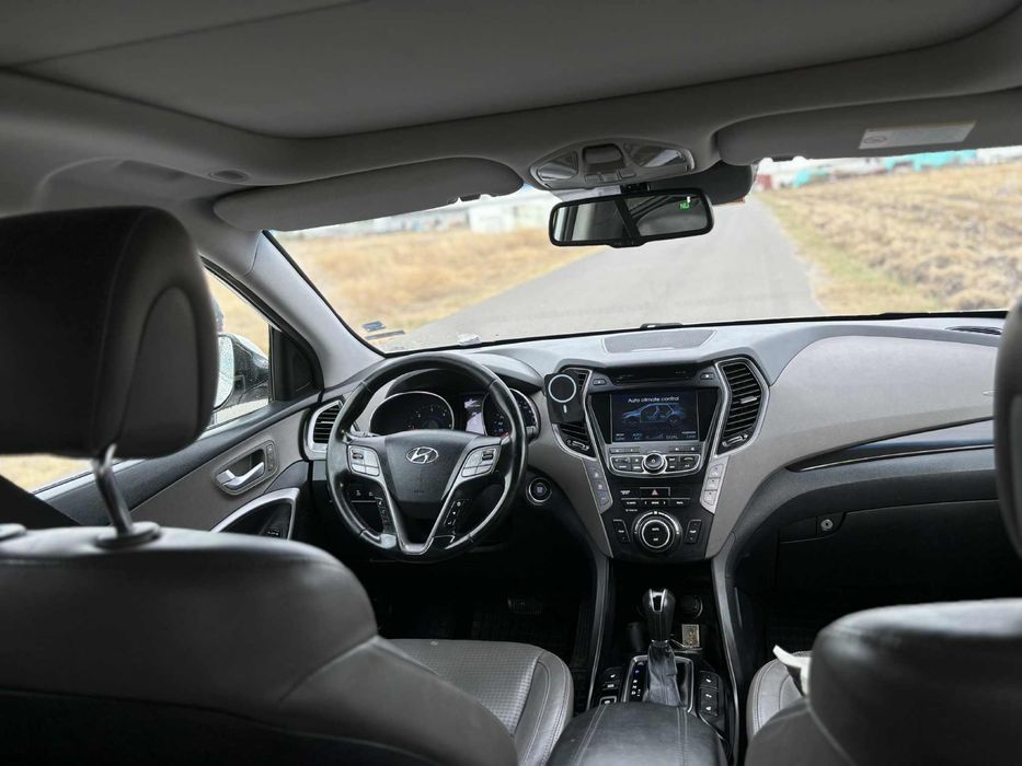 Hyundai Santa Fe 7 места 2.2 198 коня