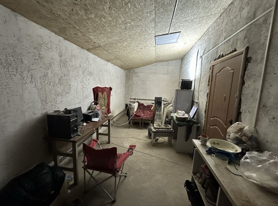 Продам участок с двумя зданиями!