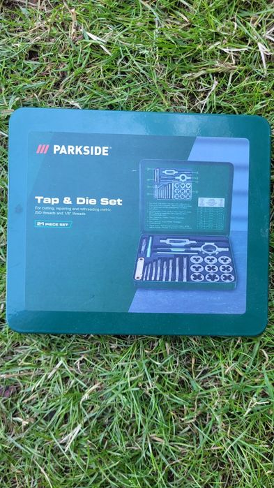 Set tarozi și filiere Parkside – 21 piese