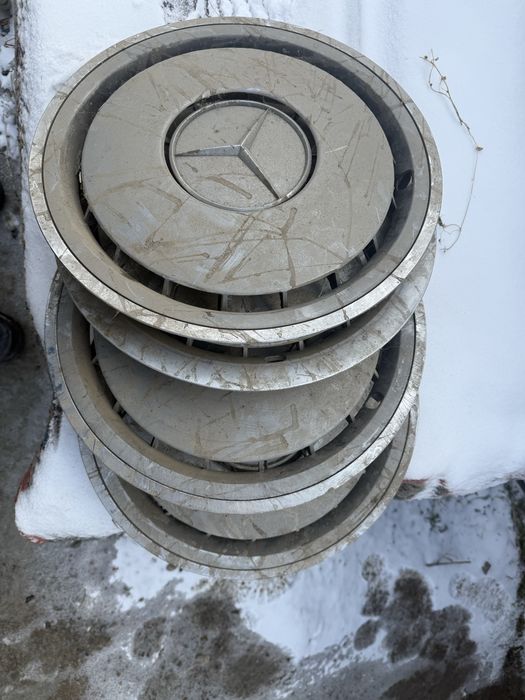 есть запчастьей разный машины