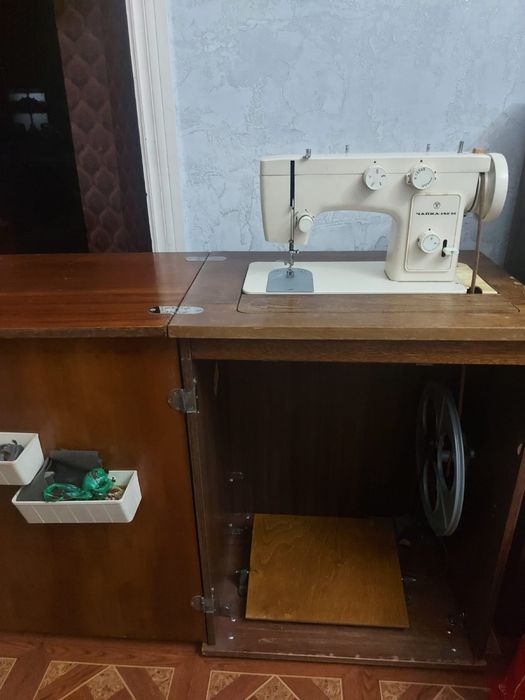 Швейная Машинка Чайка 142M