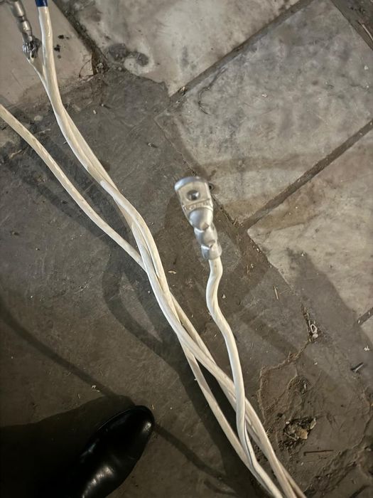 Продам кабель   Аббвшб 4 на 120  сорок метров  цена договорная