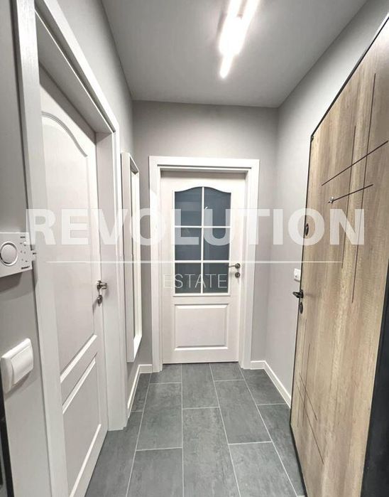 Дава се под наем Двустаен апартамент в Варна, Лятно кино Тракия - 75 кв.м за 600 € - Снимка #4