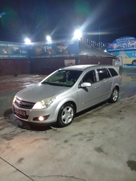 Vând Opel Astra h