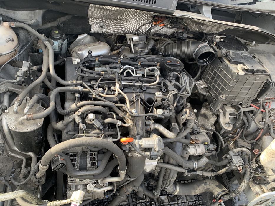 Продаваме на части фолксваген шаран 2.0д 140кс vw sharan 2.0d.