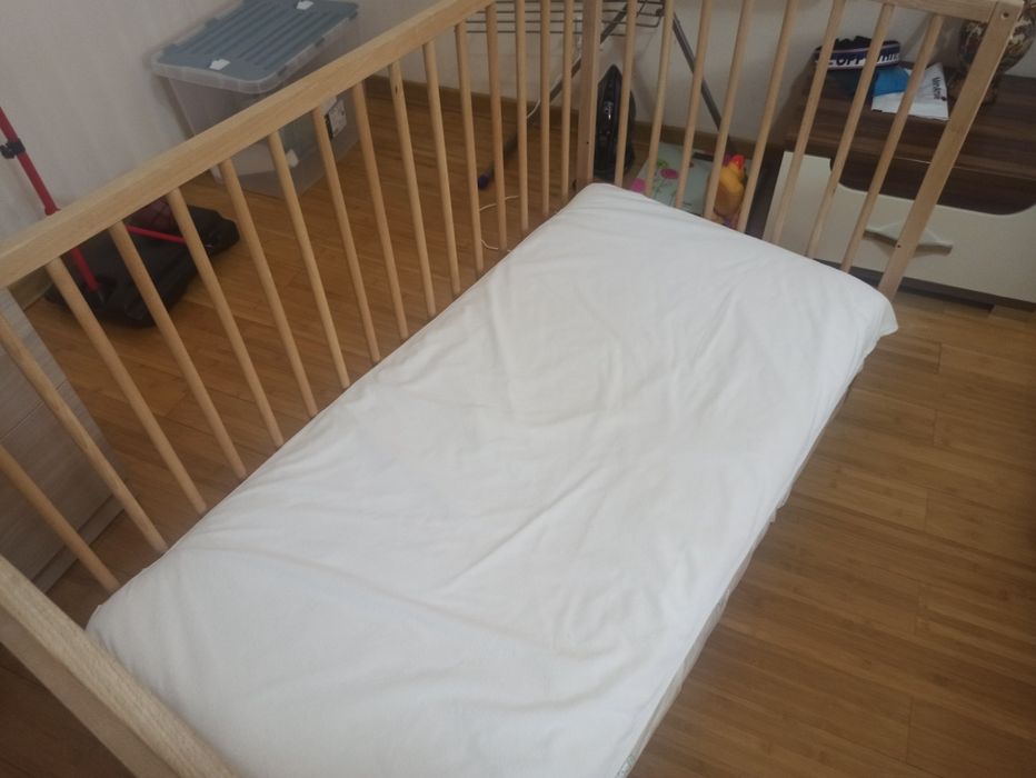 Продам детскую кроватку