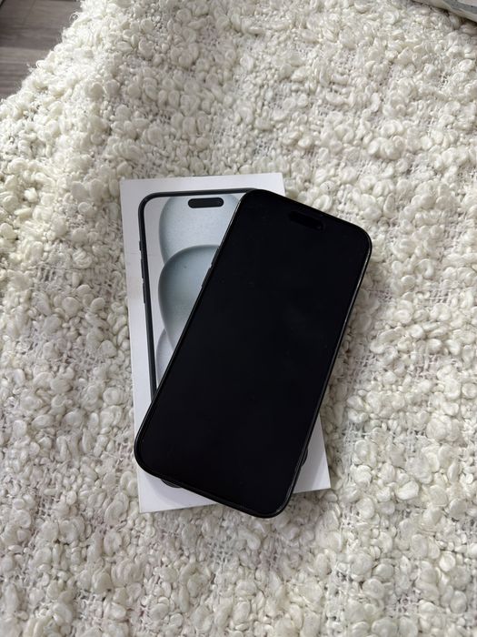 Айфон 15 plus на 256