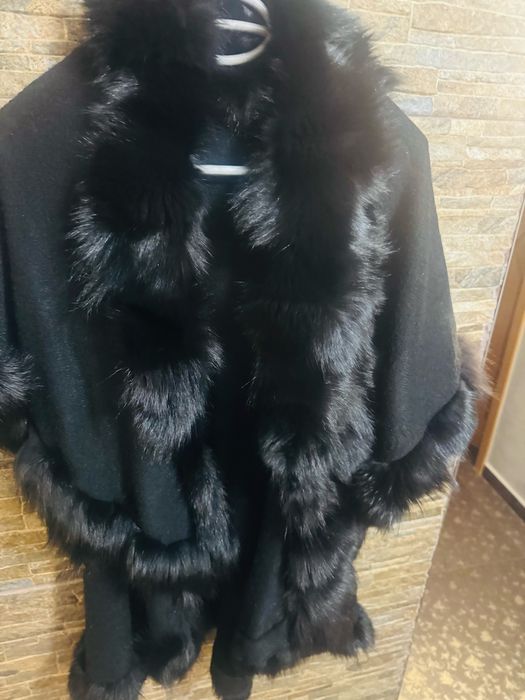 Елек с естествен косъм