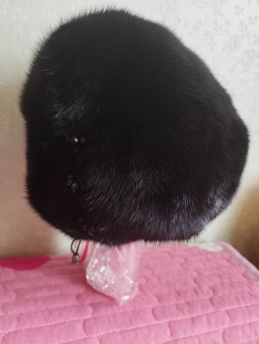 Продам норковую шапку