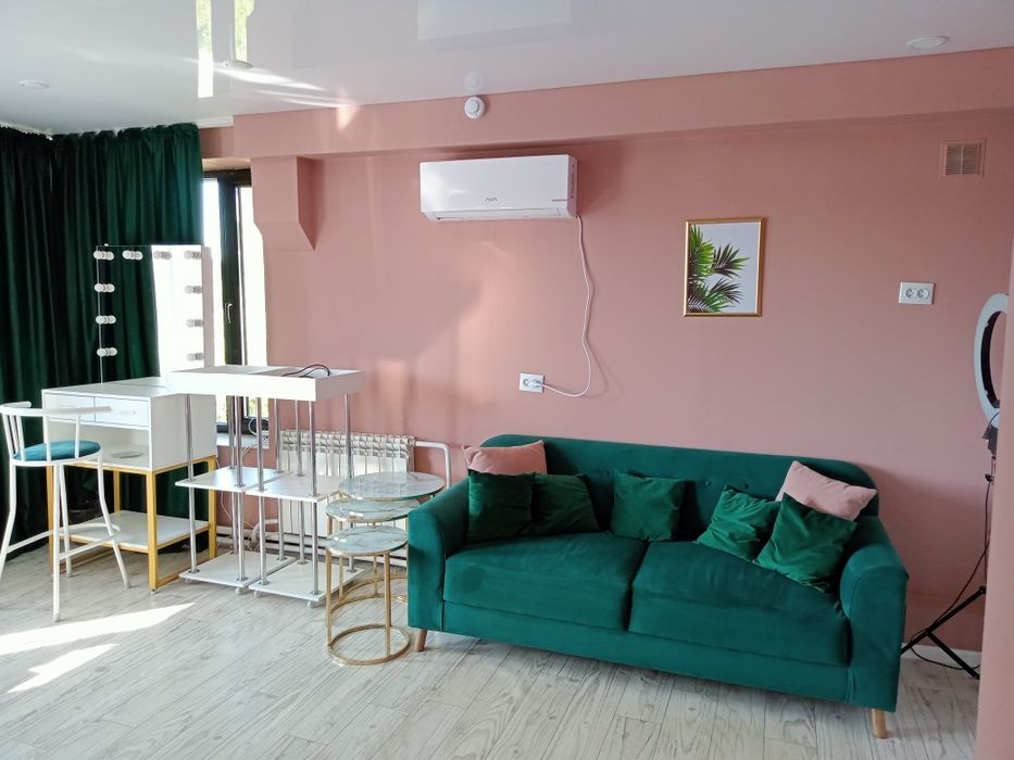 Сдам в аренду помещение в ЦЕНТРЕ.