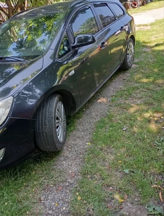 OPEL Astra 2012 — imagine 4