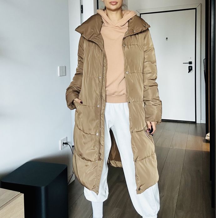 Зимно яке Stradivarius