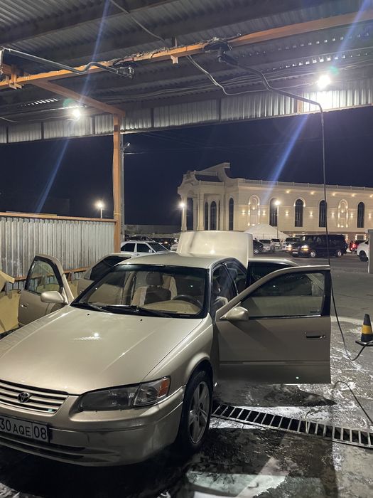 тойота камри 20