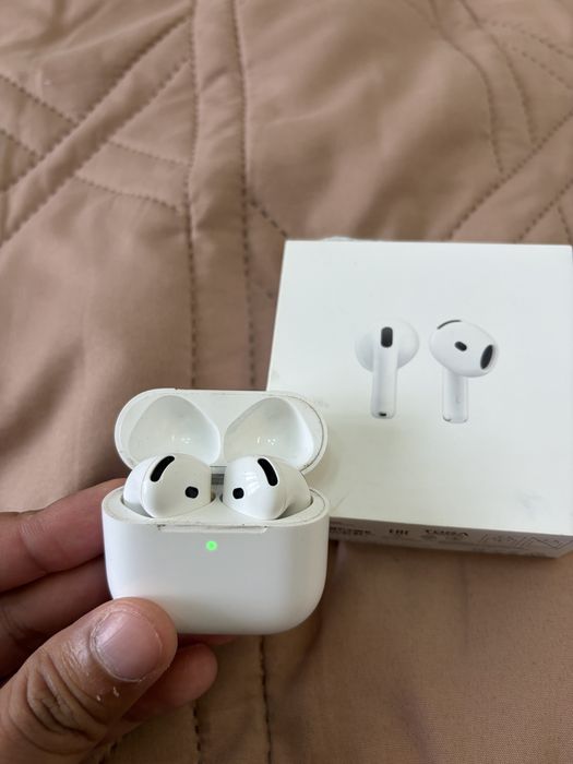 AirPods 4 оригинал