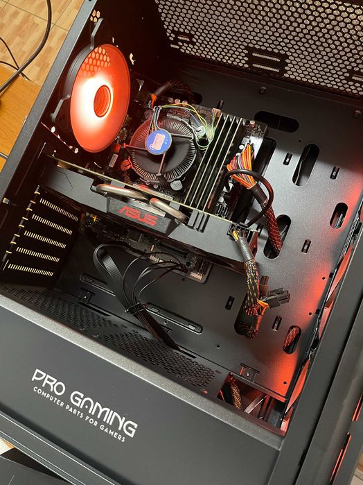 Calculator Gaming X3, I7 6700, 16 Gb, SSD 256 , hdd 1 tb, video 8 Gb