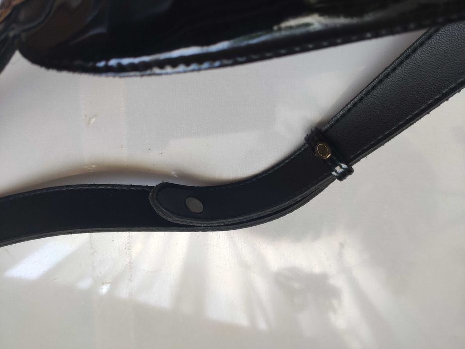 Curea neagra lac si inima din bronz