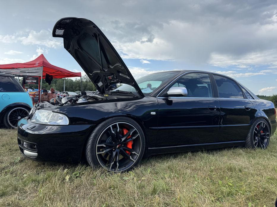 Audi A4/S4 Quattro 1.8T in acte