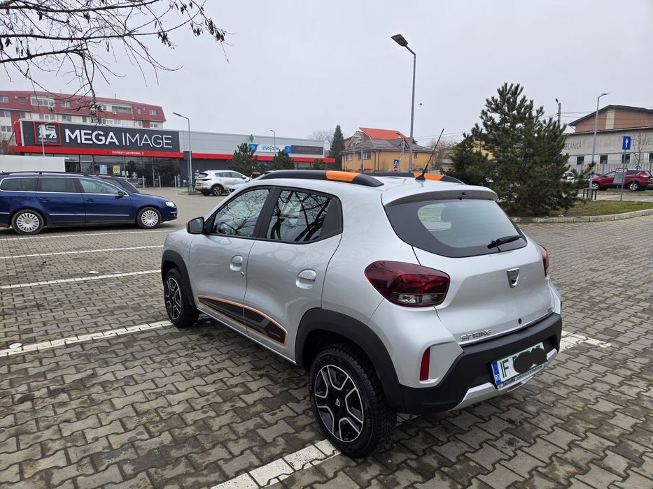 Dacia spring, 20.000 km, an 2022