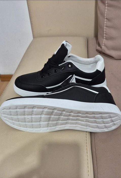Pantofi casual de stradă pentru bărbați