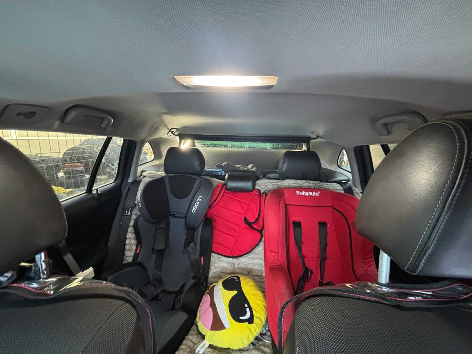 Ocazie : Chevrolet Cruze 1.4 Turbo (140 CP), an 2014, dotări complete