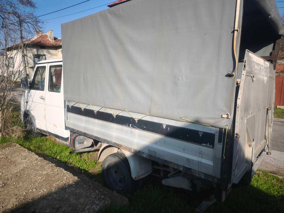 Iveco Turbo Daily 35.10 | Бордови камион 3.5 тона | Дизел | 6+1 места