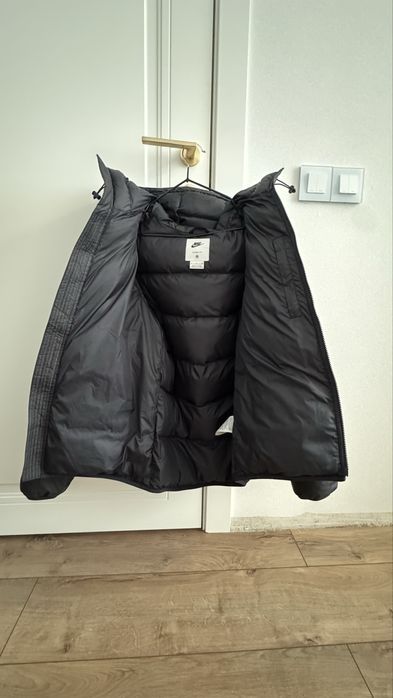 Пуховик Nike оригинал