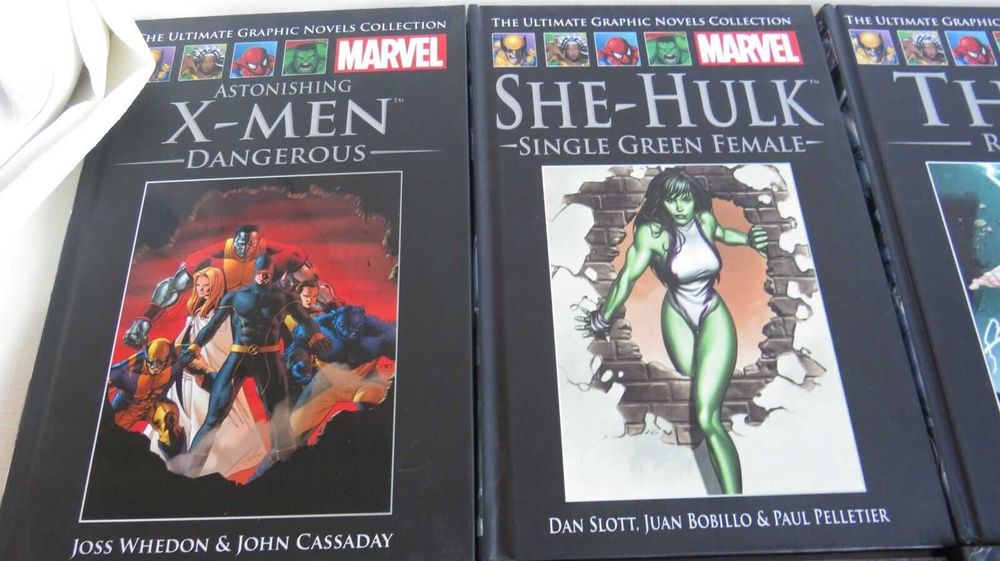 MARVEL : THE ultimate graphic NOVELS Collection ( 8 comics )