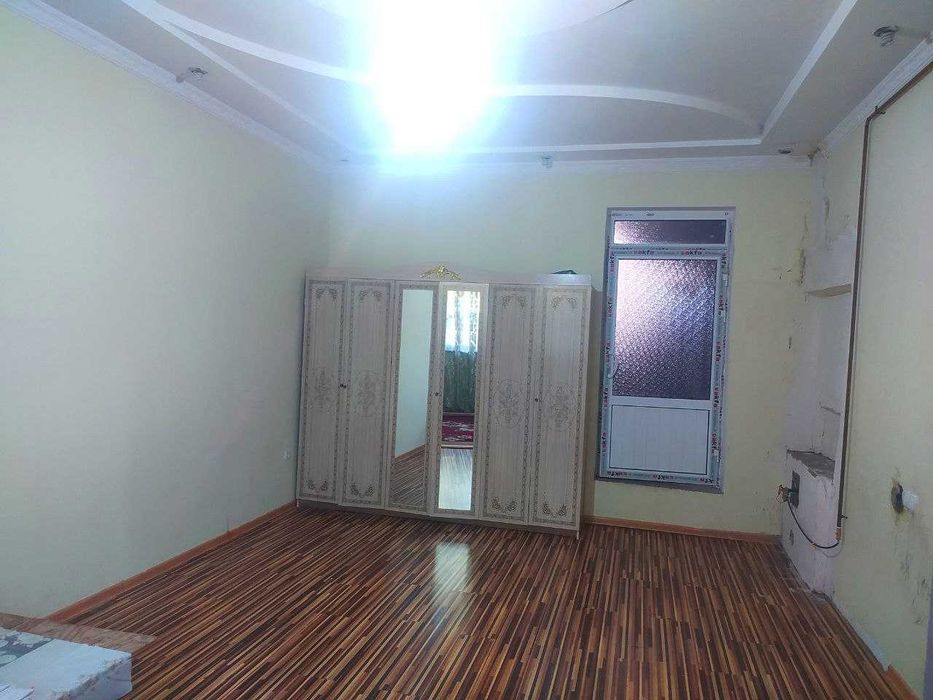 Продается Дом 5 + ком 6 соток от Диадора ТТЗ- 7 км Кибрай рн Гулчилар