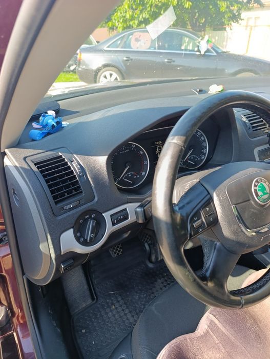 SKODA Octavia 2009 — imagine 4