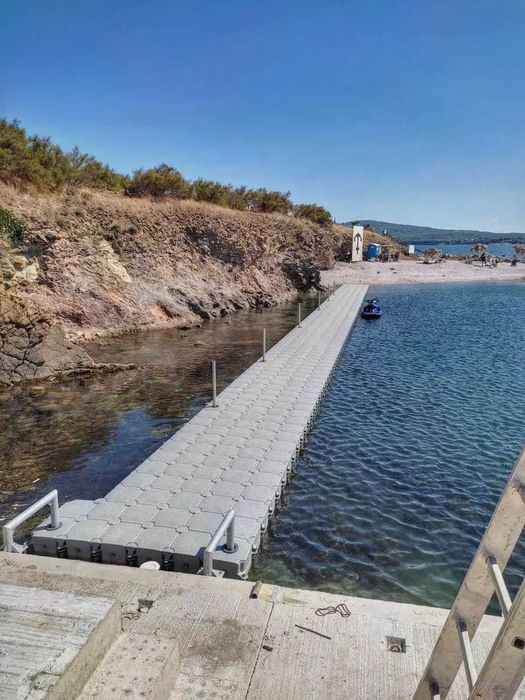 Ponton plutitor modular docuri plutitoare(made in italy) certif ISO,CE