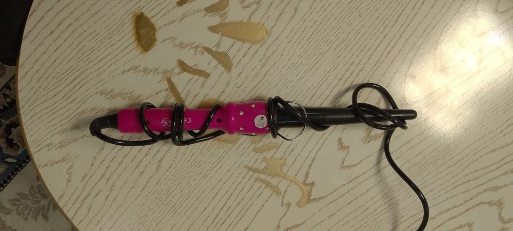 Sochni jingalak qiladigan