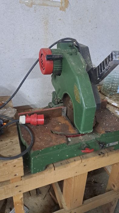 Circular profesional OMGA