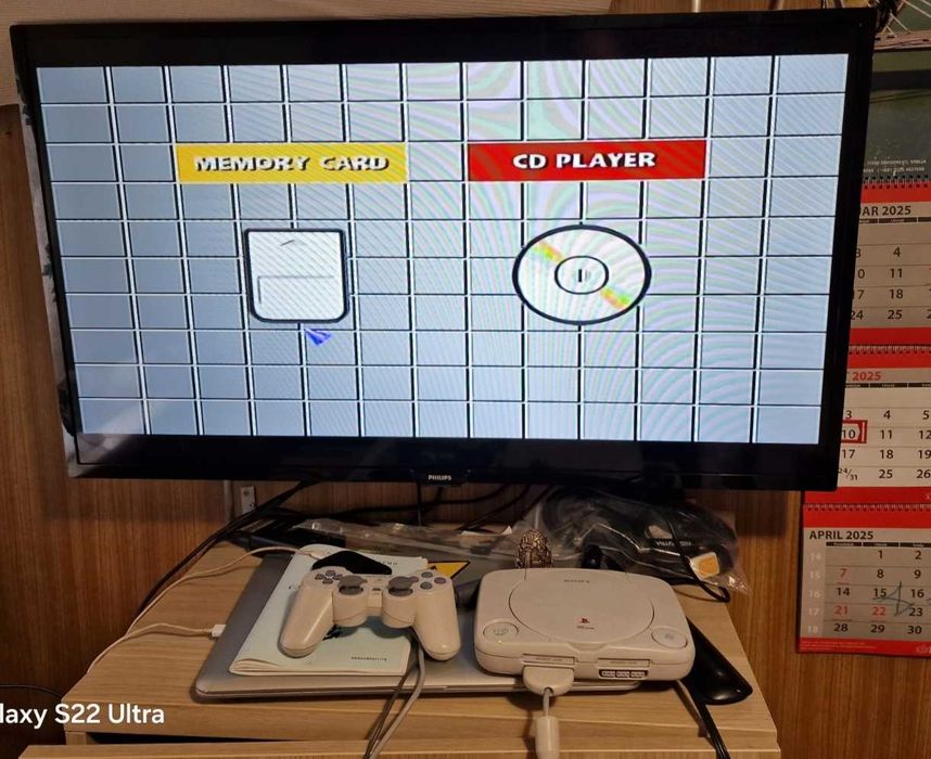 două console funcționale, PS ONE și PS 2 PlayStation