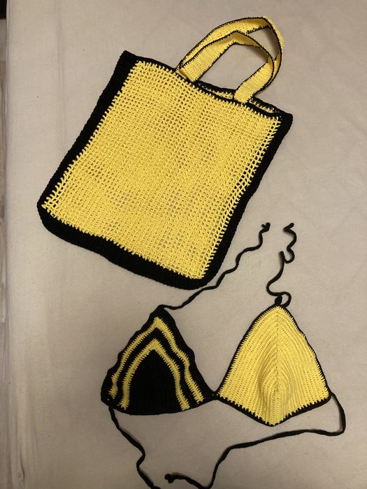 Плетени бански