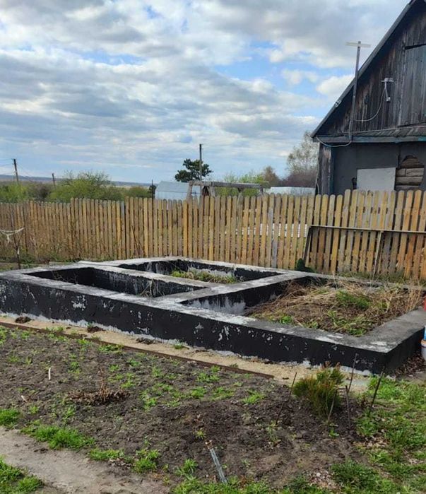 Продаётся дача в обществе Черёмушки