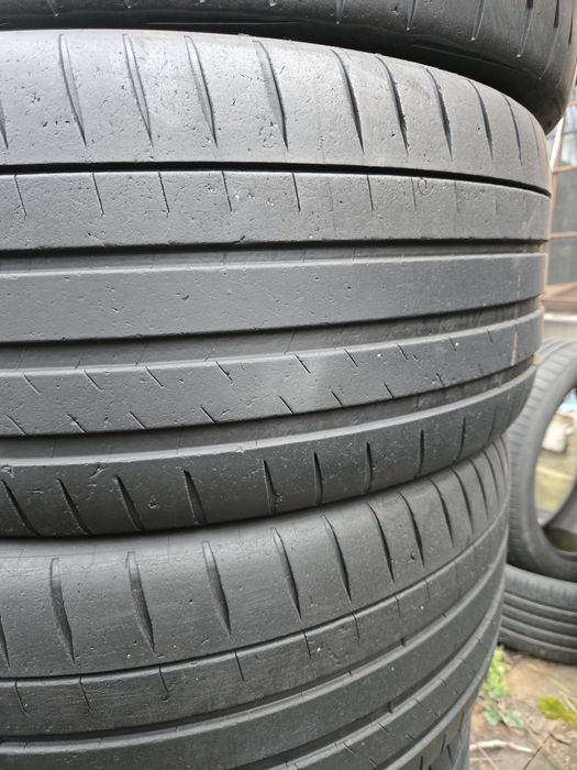 4бр. 285 40 23 Michelin летни.
