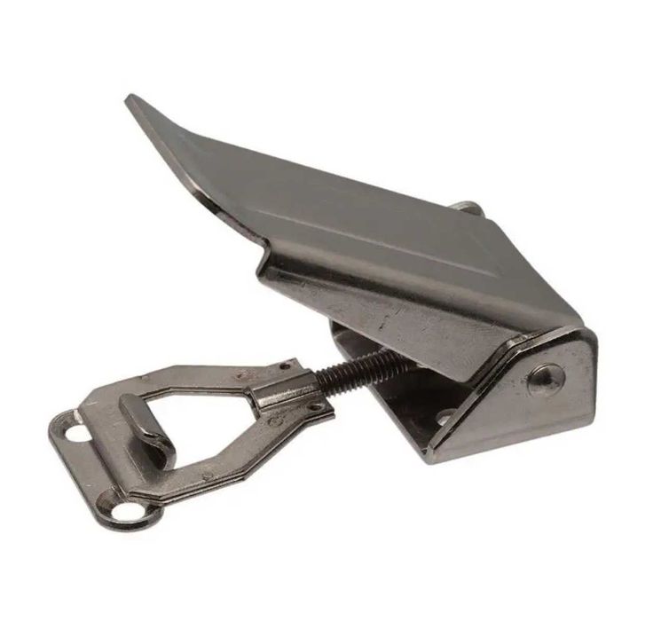 Метална закопчалка с насрещник за машина, сандък или кошер