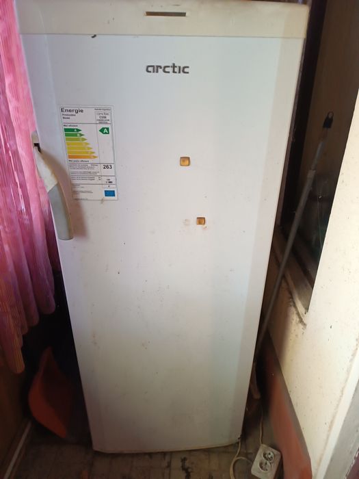 Congelator vertical Arctic
