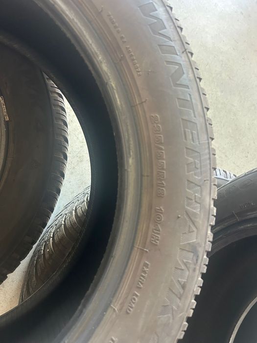 Anvelope iarna 235 55 R18, aproape noi, DOT 3820