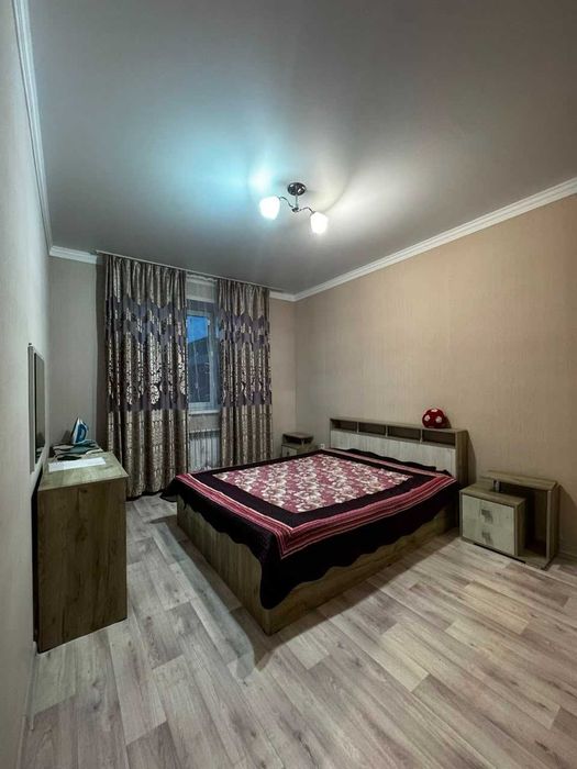 Продам 2х комн кв Батыс с ремонтом все остается